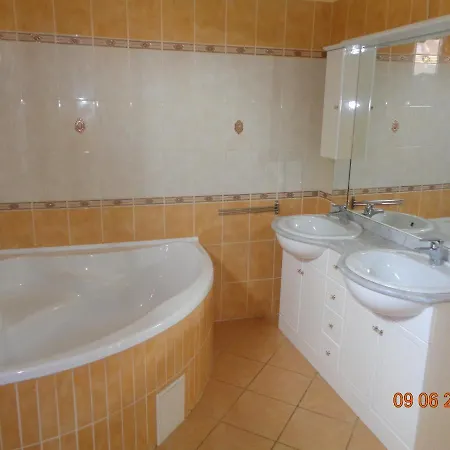 Gal Vendeghaz 1 Holiday home *
